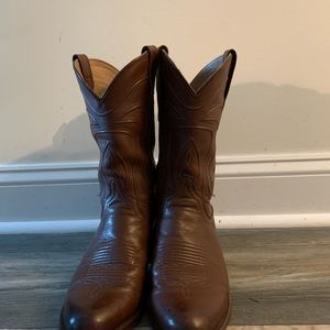 Tecovas Size 10D Cowboy boots.